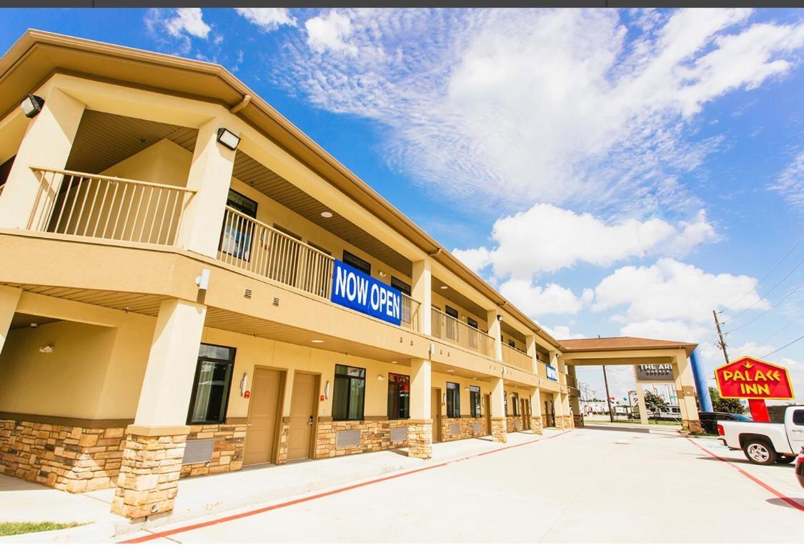 Palace Inn Conroe Exterior foto